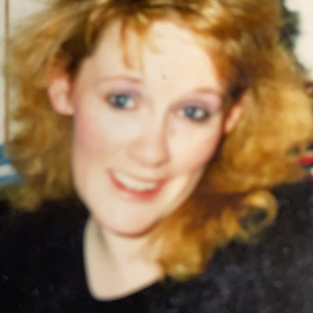 Meet your Posher, Debbie